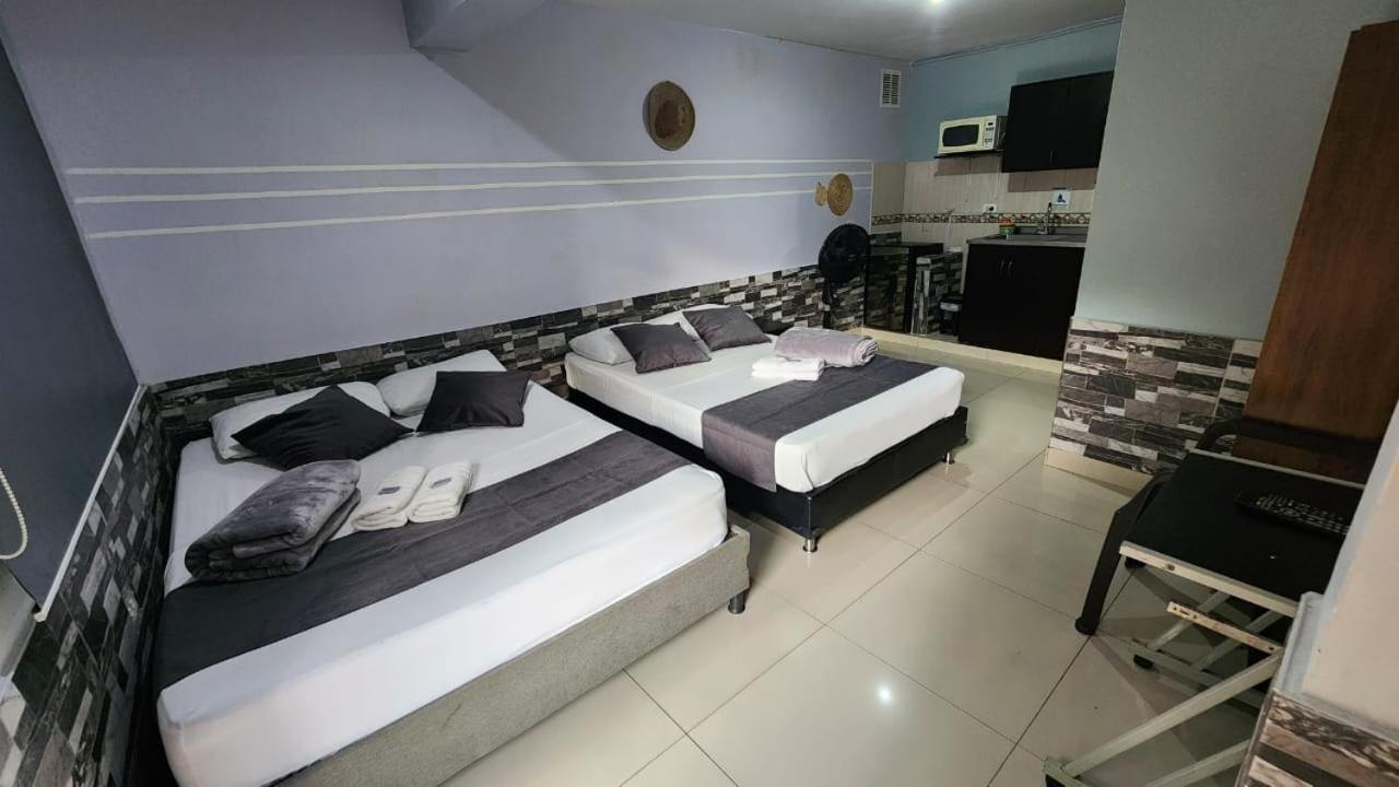 Hotel Medellin Calasanz Zewnętrze zdjęcie