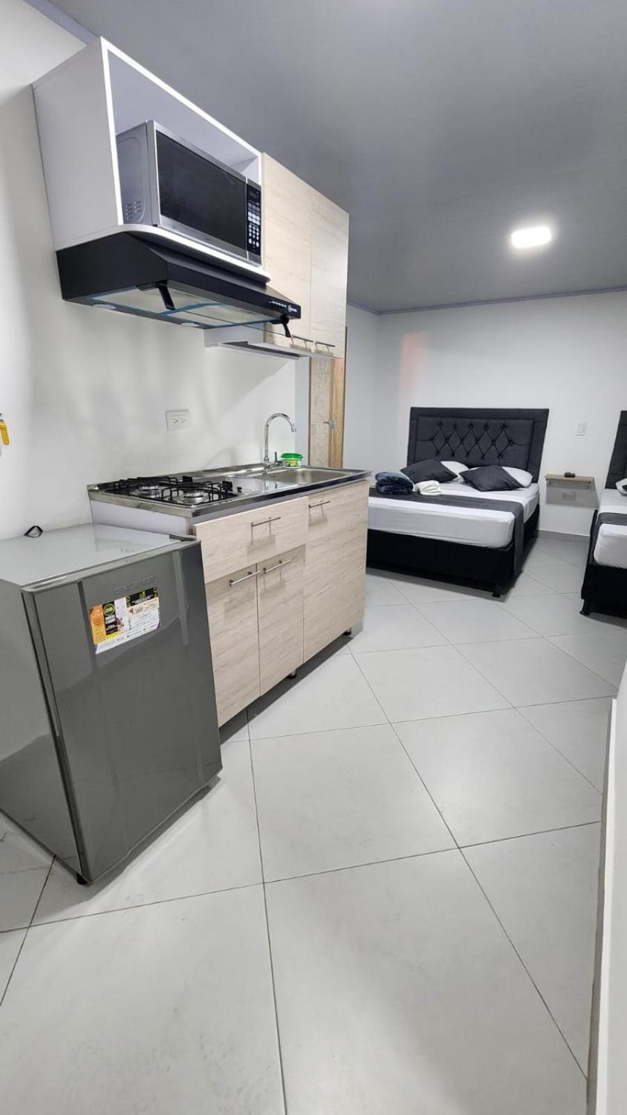Hotel Medellin Calasanz Zewnętrze zdjęcie